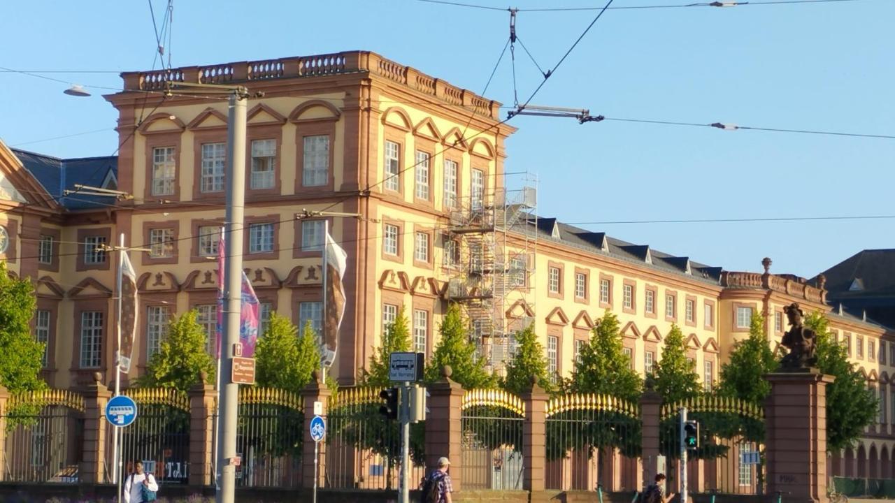 Mannheim Zentrum Stadthaus Zimmer 3アパートメント エクステリア 写真